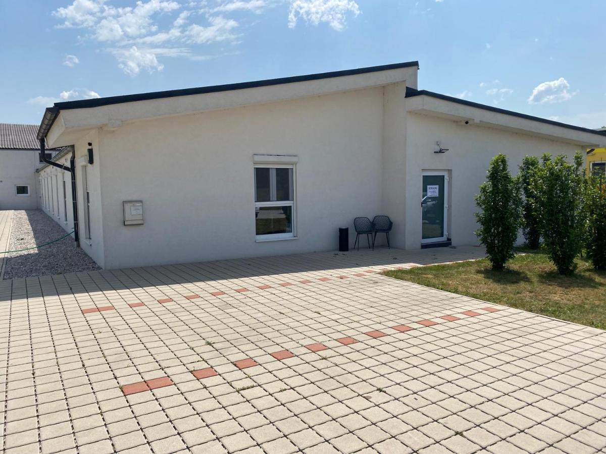 Pottsching Gaestezimmer Oedenburgerstrasse المظهر الخارجي الصورة